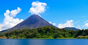 Costa-Rica-Jewels-9-volcano